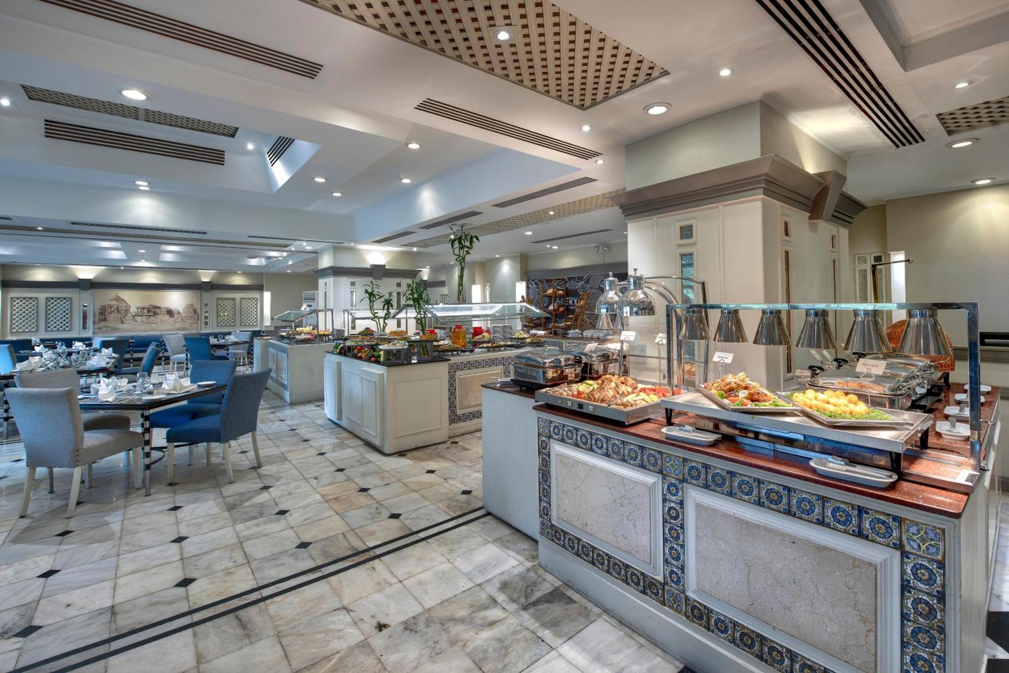 Karachi Marriott Hotel Екстериор снимка