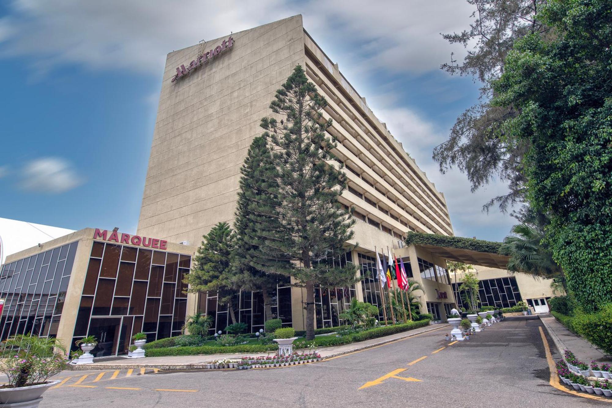 Karachi Marriott Hotel Екстериор снимка