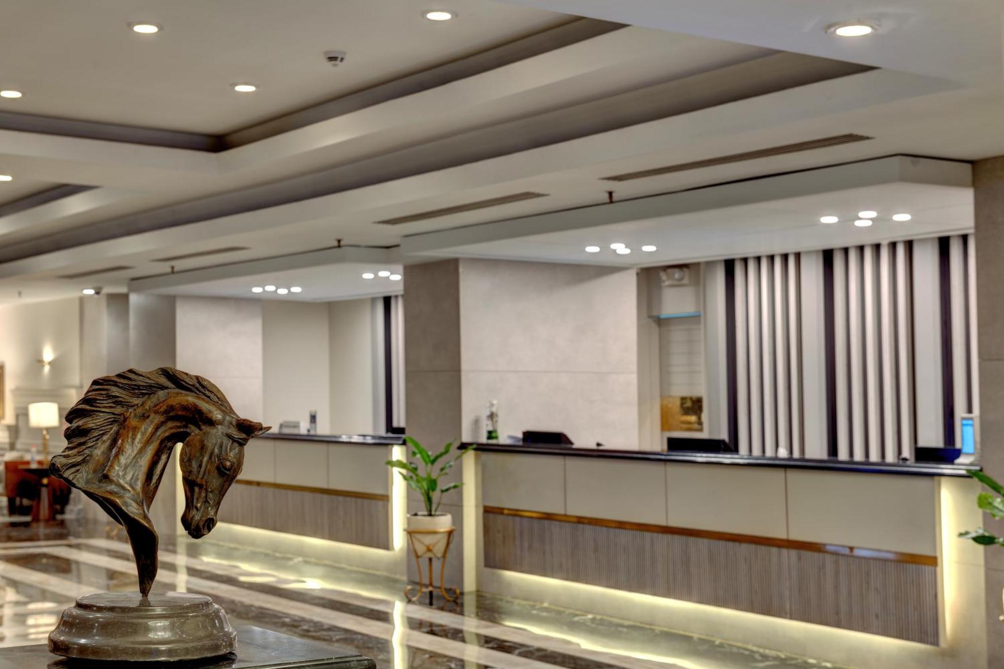Karachi Marriott Hotel Екстериор снимка